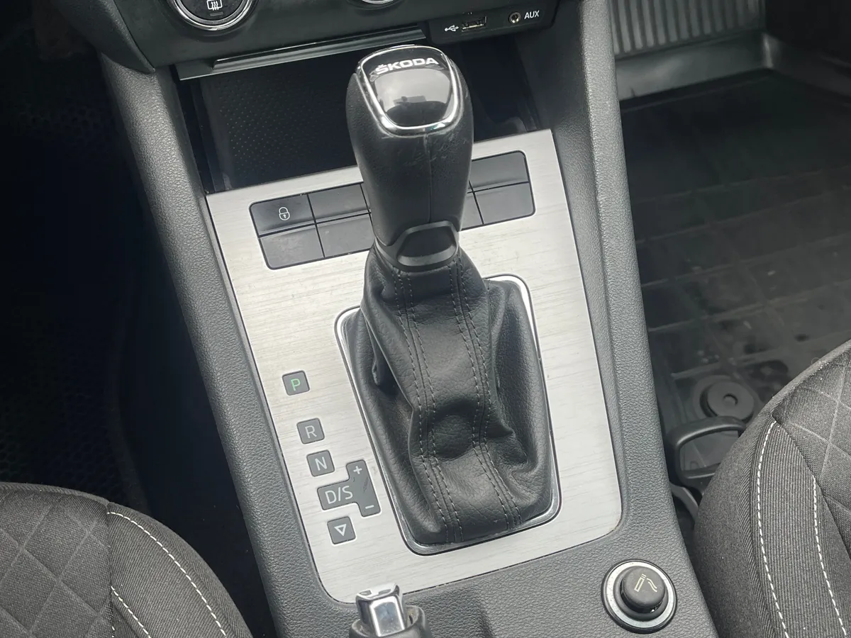 Skoda Octavia 1.6 AT (110 л.с.), 2017 — фото 9