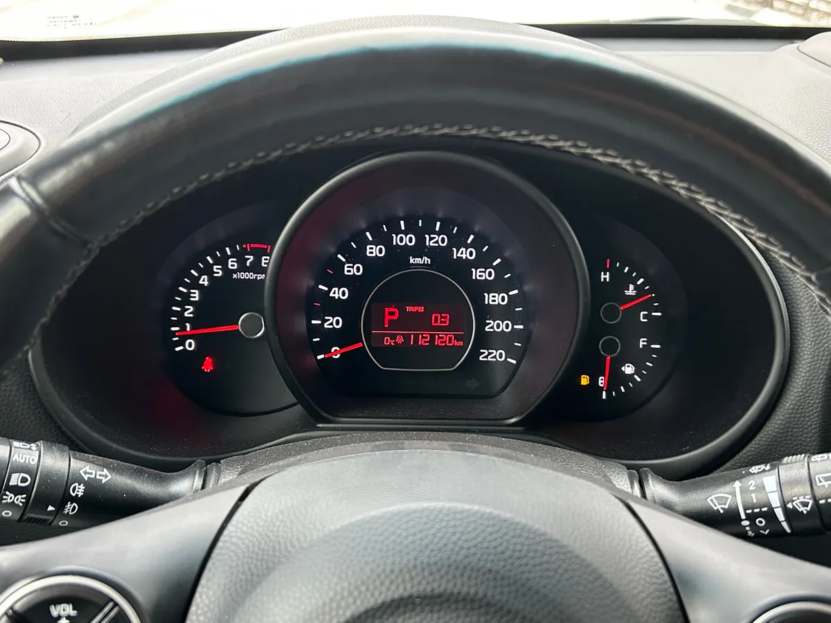 Kia Soul 1.6 MPI AT (124 л.с.)