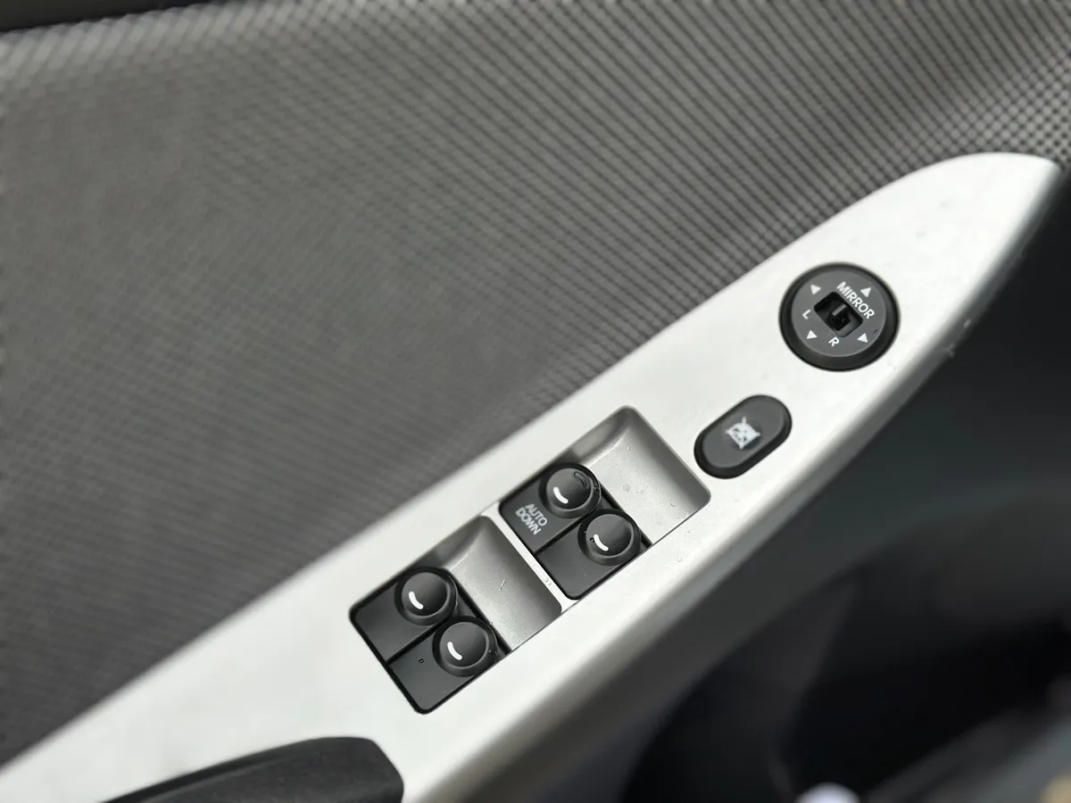 Hyundai Solaris 1.6 MT (123 л.с.), 2014 — фото 14
