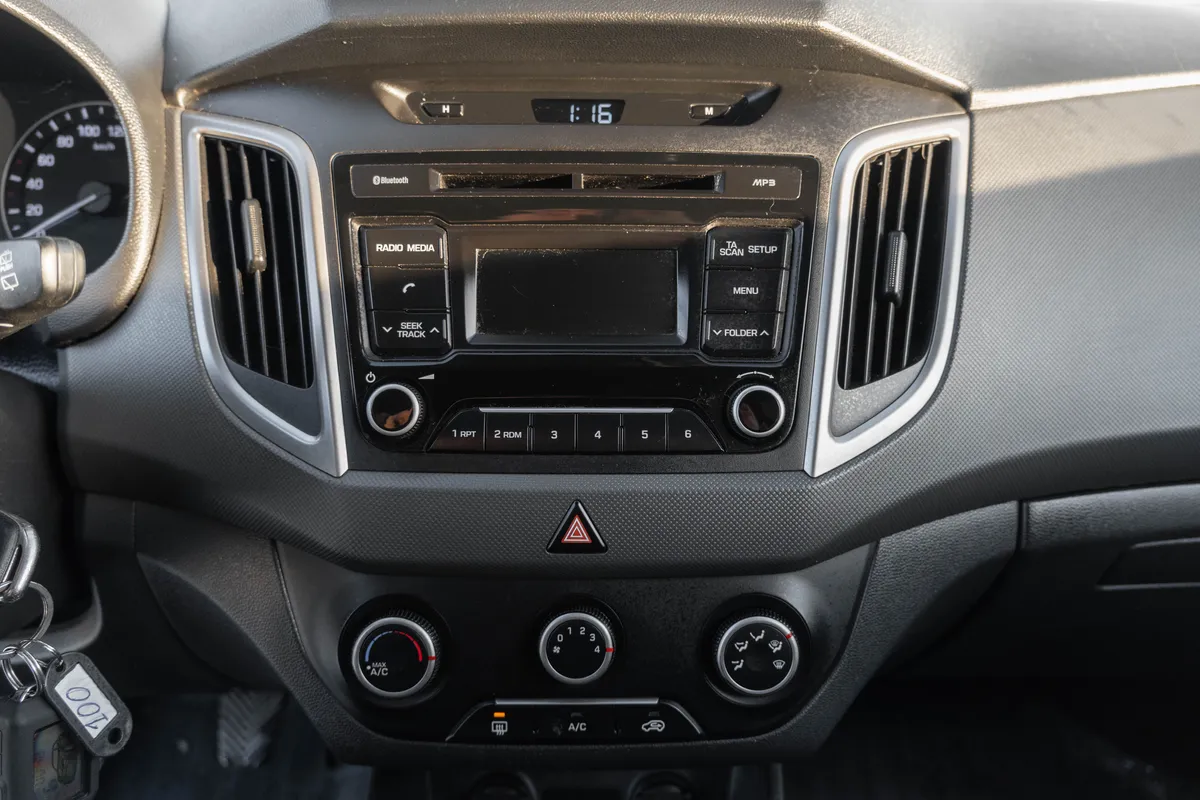 Hyundai Creta 1.6 MT AWD (121 л.с.)