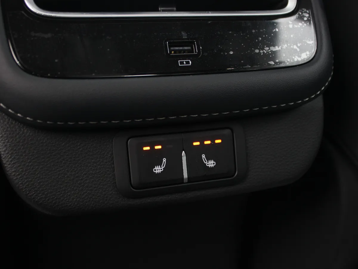 Chery Arrizo 8 1.6 AMT (150 л.с.)