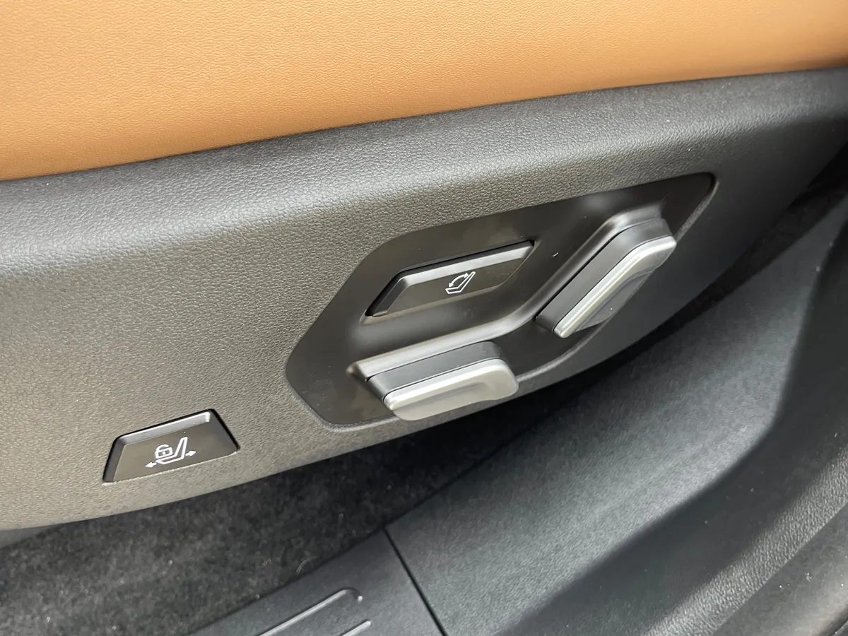 Hyundai Santa Fe 2.0 AT 4WD (247 л.с.)