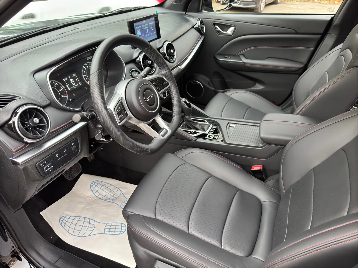 DongFeng Fengon 500 1.5 CVT (116 л.с.)