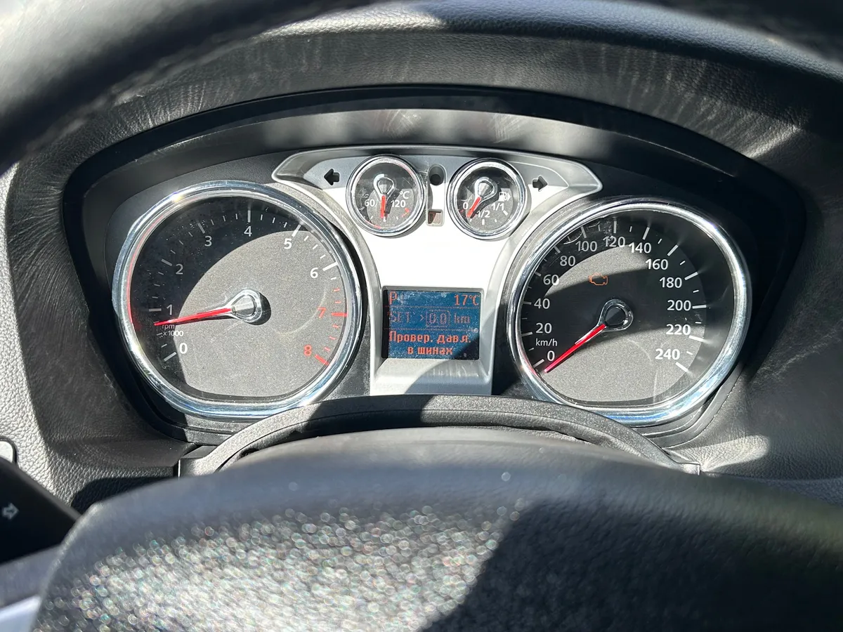 Ford Focus 2.0 AT (145 л.с.)