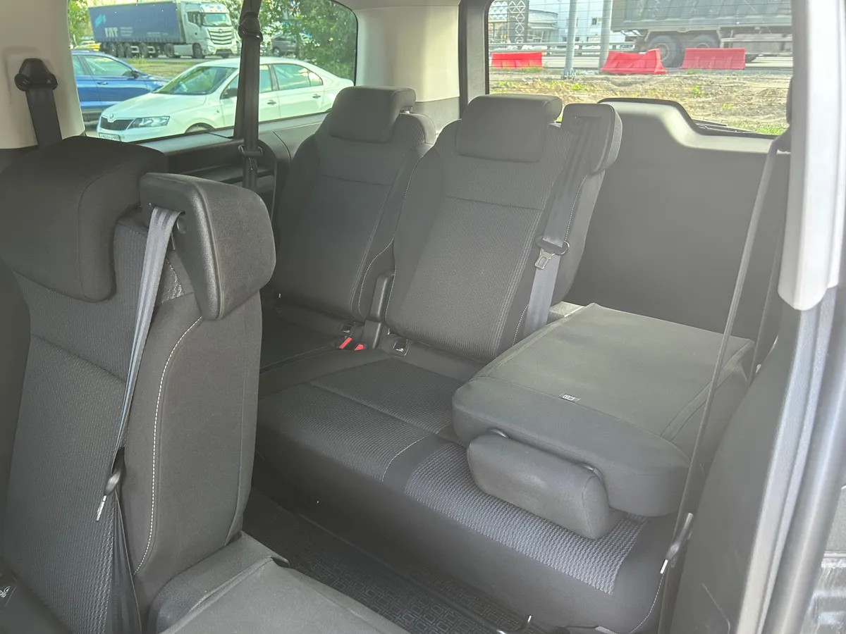 Peugeot Traveller 2.0 HDi AT LWB (7 мест) (150 л.с.)