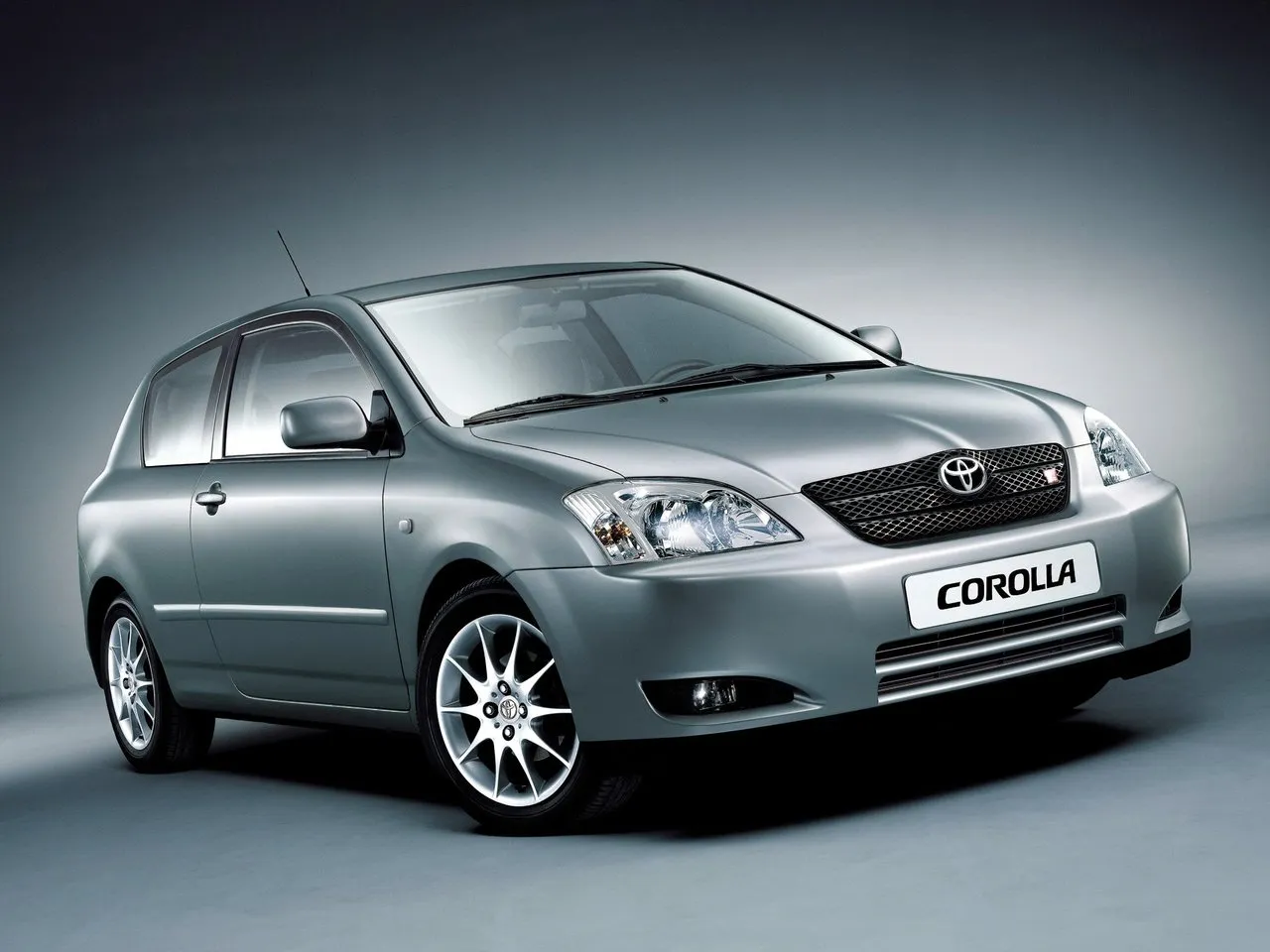 Toyota Corolla 1.5 AT FWD (109 л.с.)