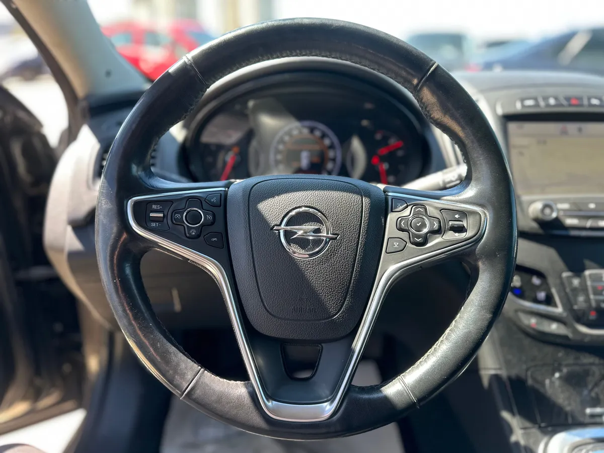 Opel Insignia 2.0 CDTI AT 4x4 (163 л.с.)