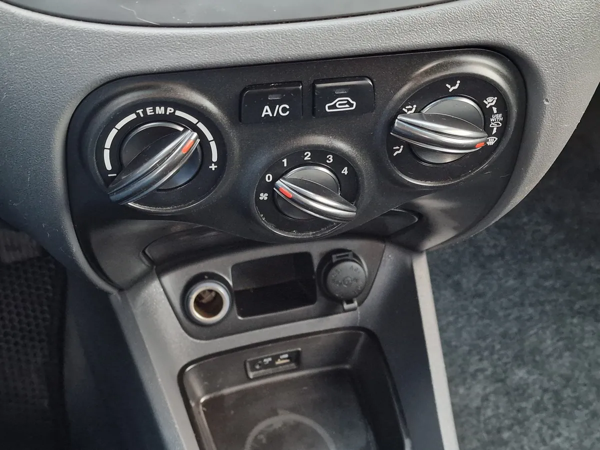 Kia Rio 1.4 MT (95 л.с.)