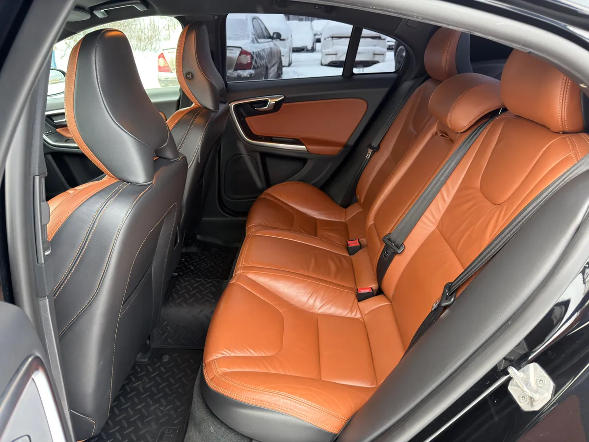 Volvo S60 1.6 T3 Powershift (150 л.с.)