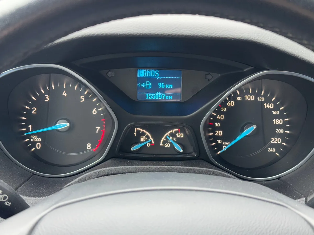 Ford Focus 1.6 Ti-VCT PowerShift (105 л.с.), 2016 — фото 7