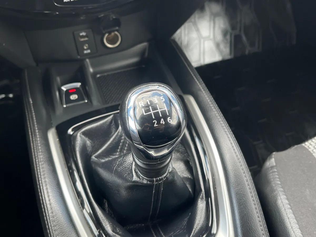 Nissan Qashqai 1.2 CVT (115 л.с.), 2019 — фото 9