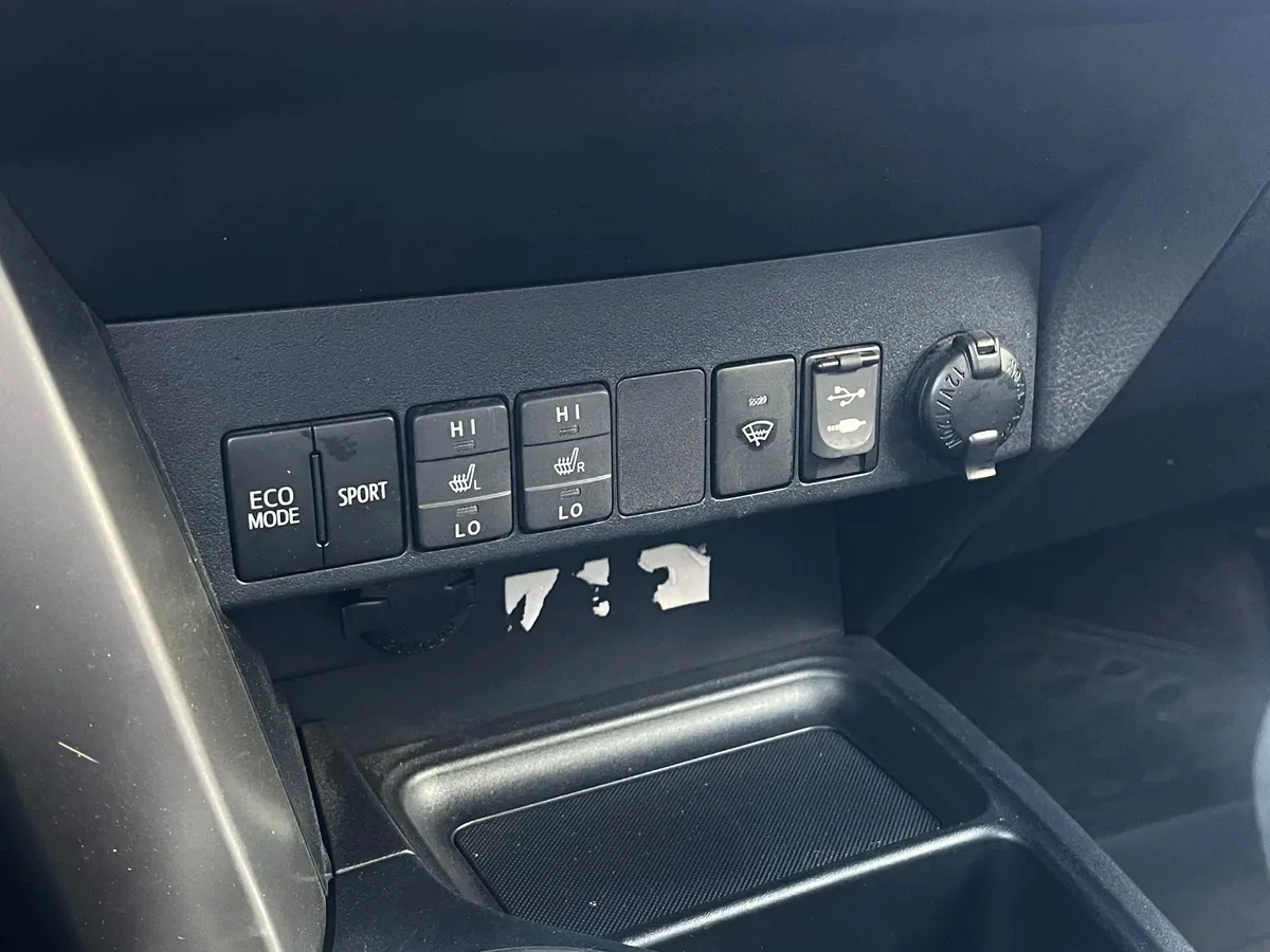 Toyota RAV4 2.0 CVT 4WD (146 л.с.), 2013 — фото 10