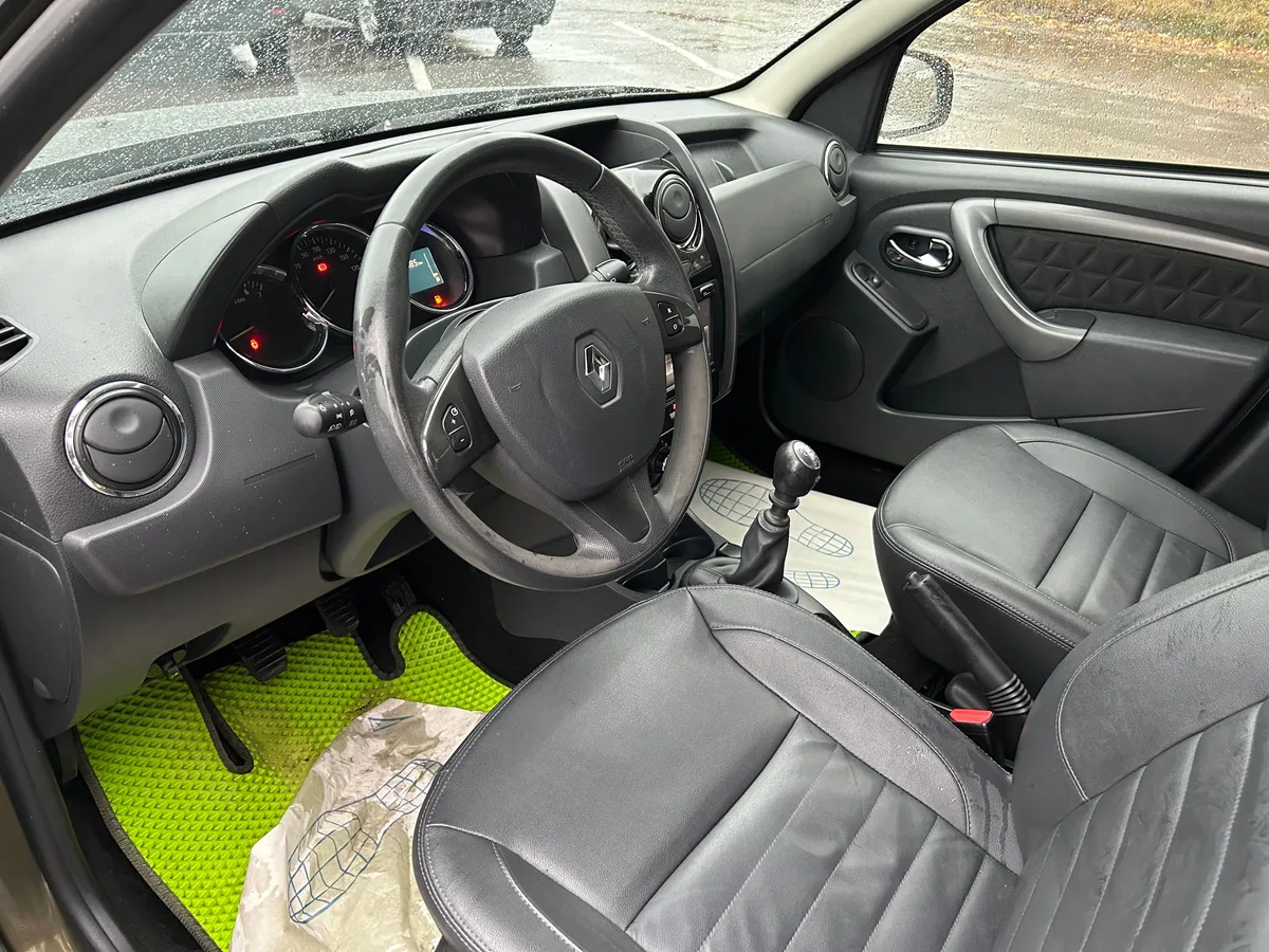 Renault Duster 2.0 AT 4x4 (143 л.с.)