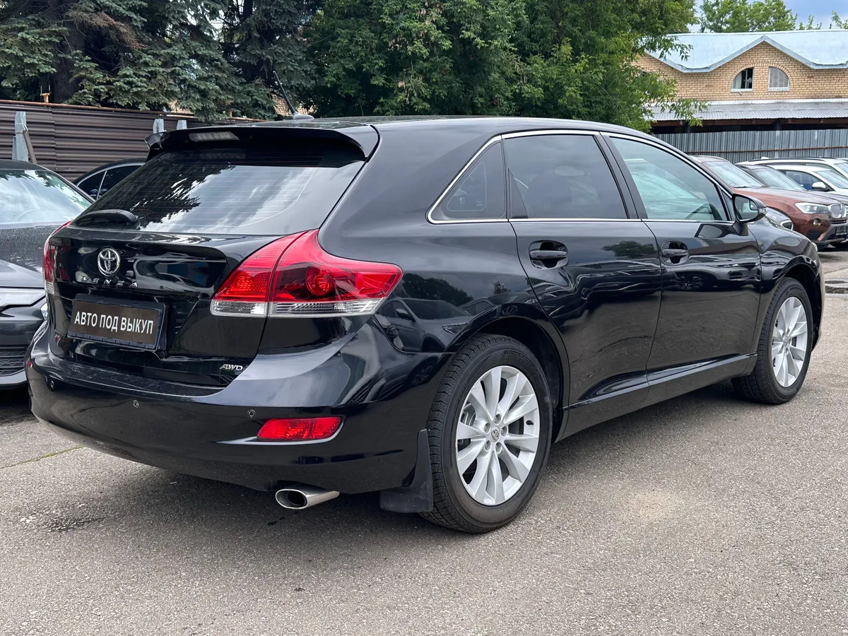 Toyota Venza 2.7 AT AWD (185 л.с.)