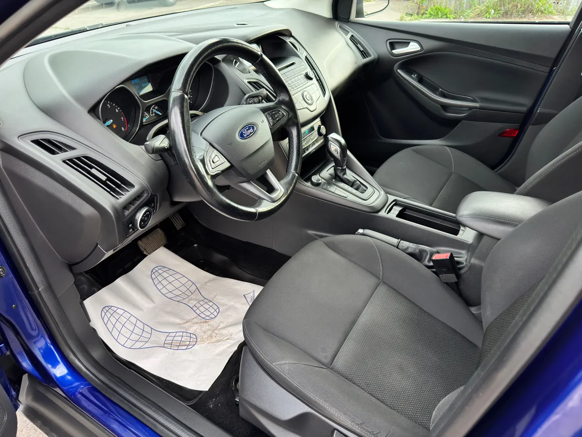 Ford Focus 1.6 Ti-VCT PowerShift (125 л.с.)