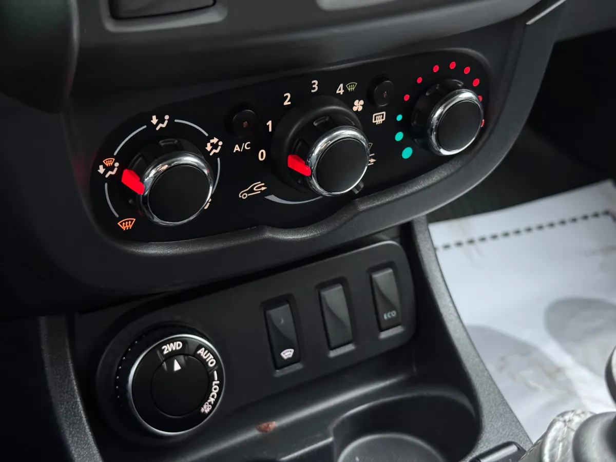 Renault Duster 2.0 MT 4x4 (143 л.с.)