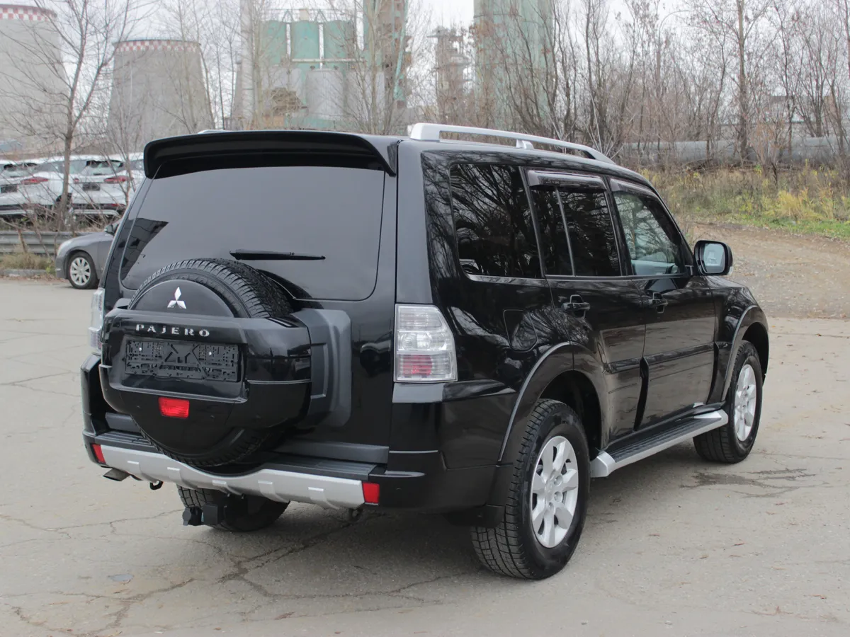 Mitsubishi Pajero 3.0 AT (178 л.с.)