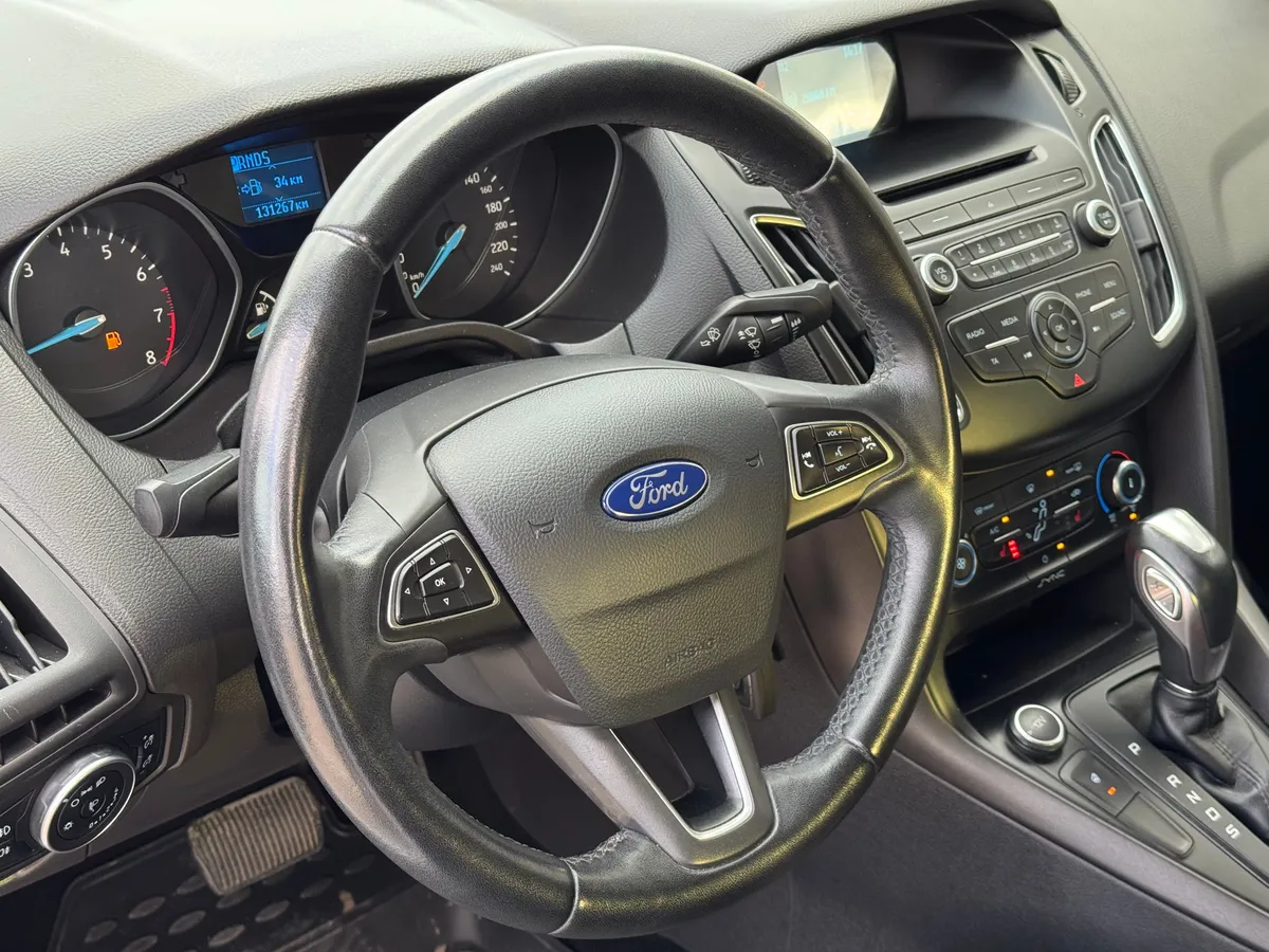 Ford Focus 1.6 Ti-VCT MT (105 л.с.), 2016 — фото 6