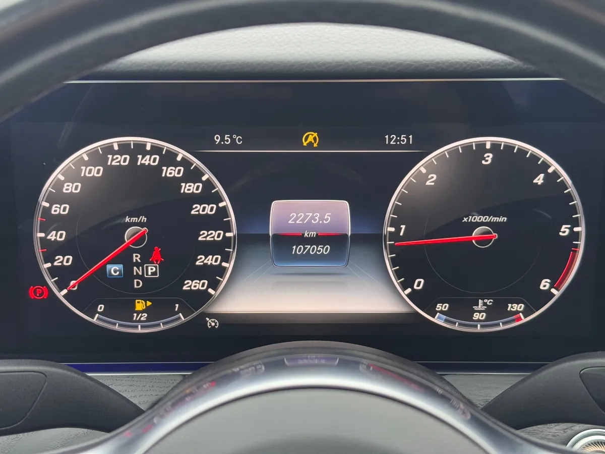 Mercedes-Benz E-Класс 2.0 AT 4WD (194 л.с.)