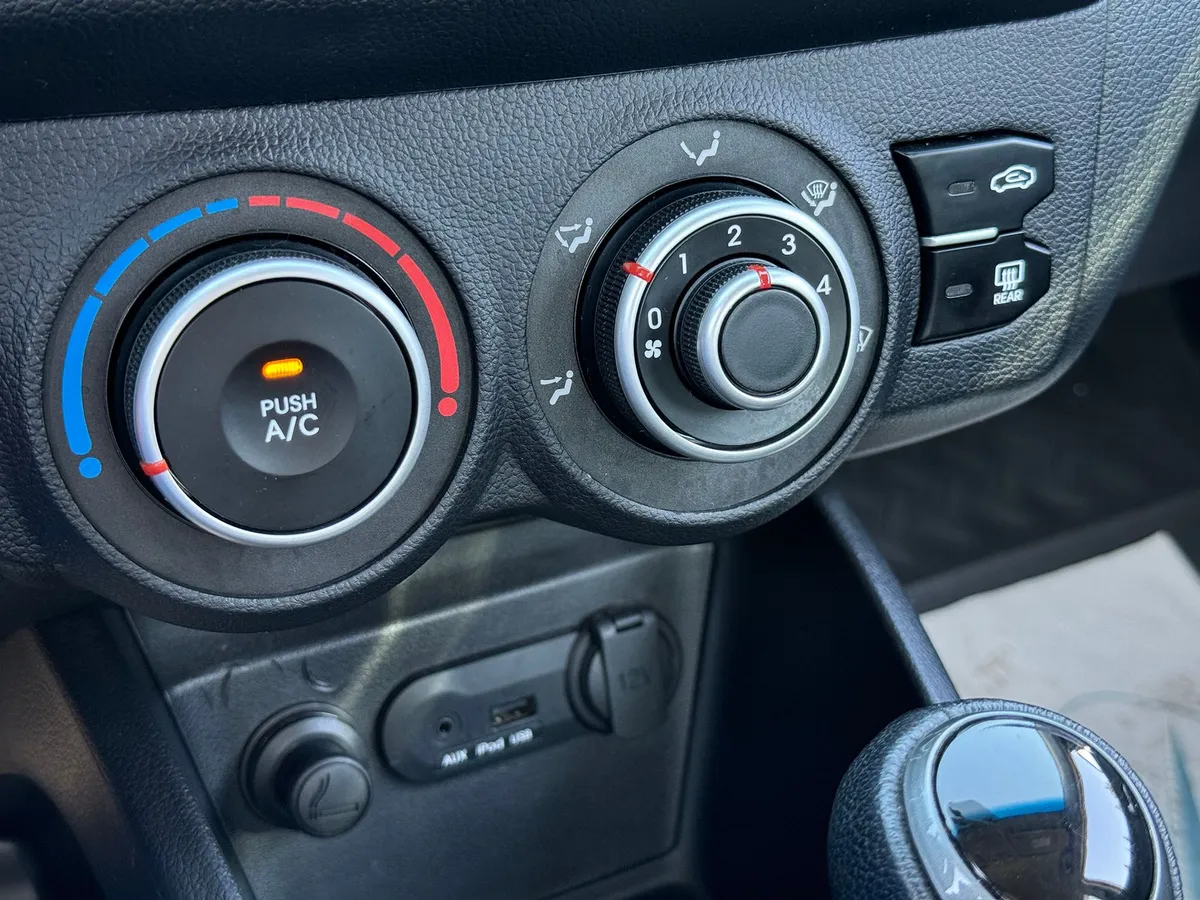 Kia Rio 1.6 AT (123 л.с.), 2014 — фото 8