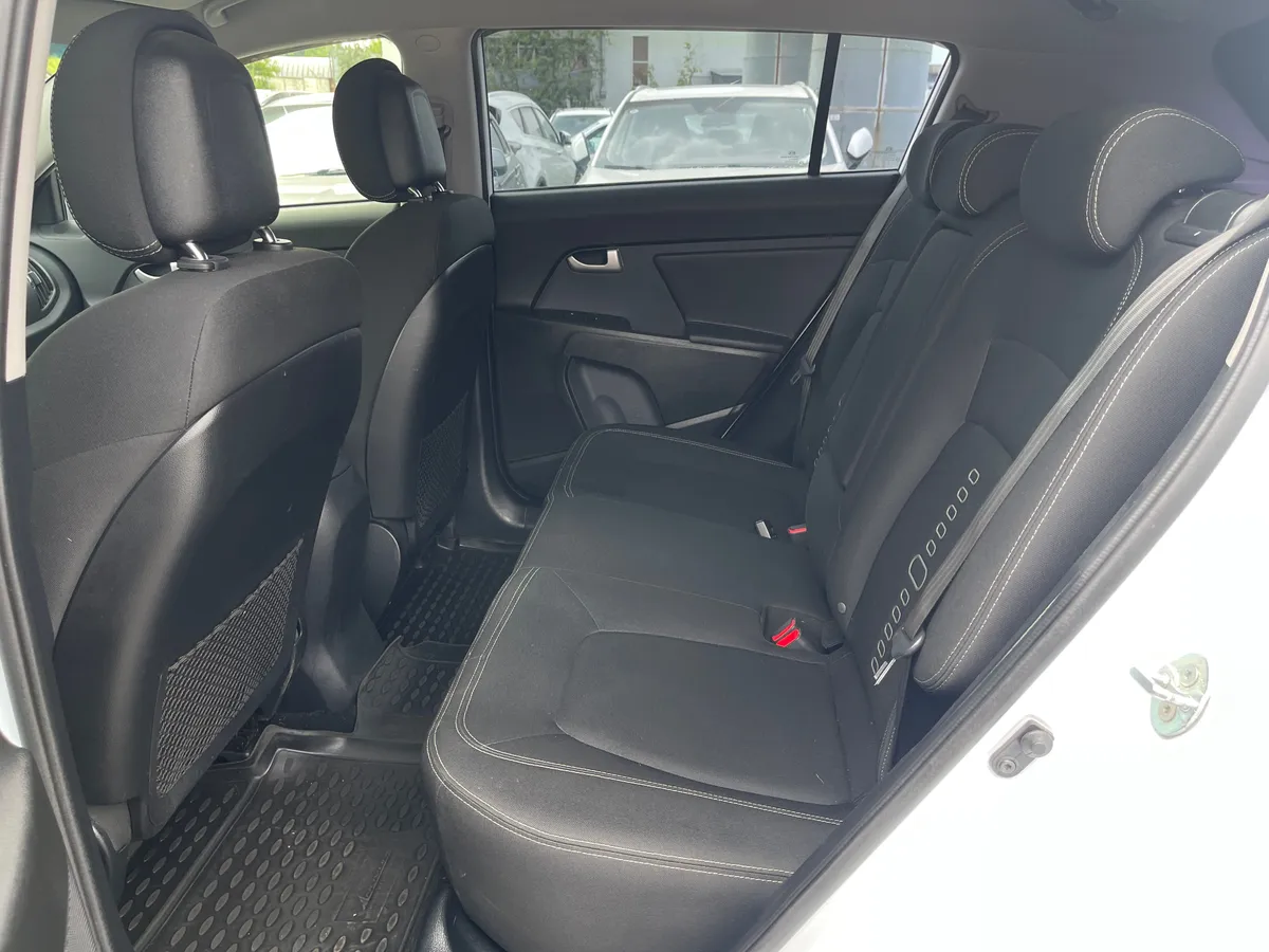 Kia Sportage 2.0 MT AWD (150 л.с.)