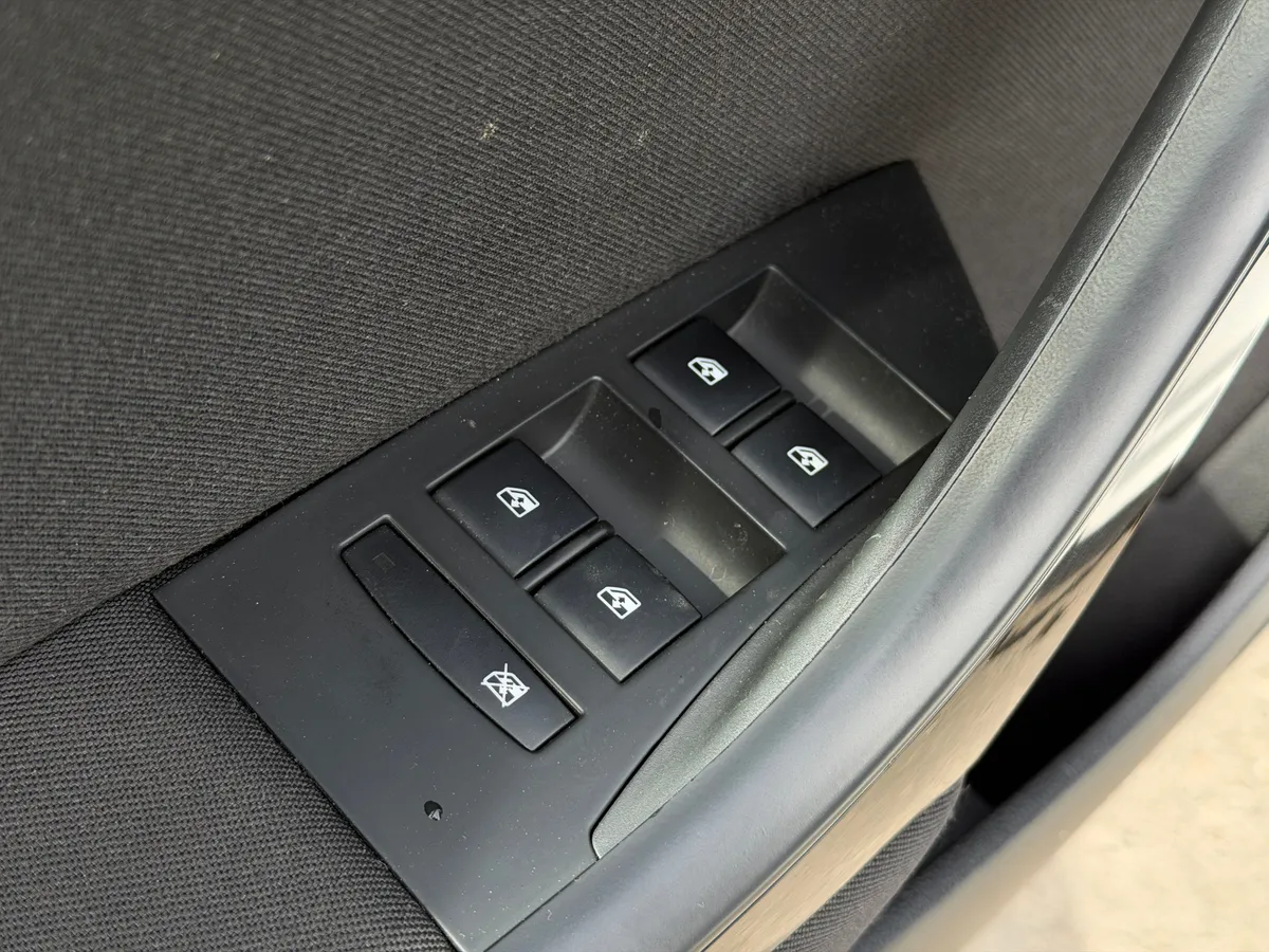 Opel Astra 1.6 AT (115 л.с.)