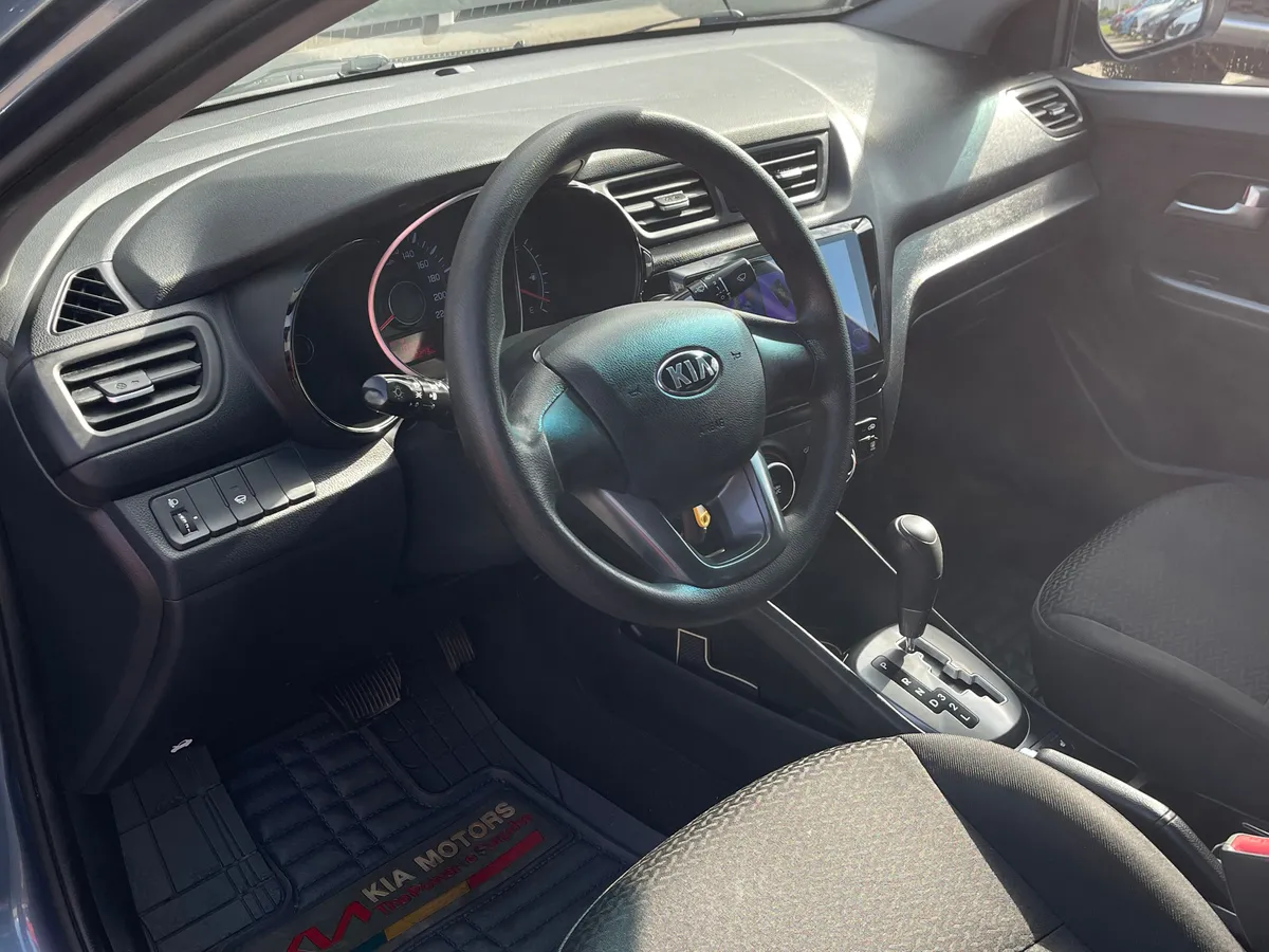 Kia Rio 1.6 AT (123 л.с.), 2013 — фото 5