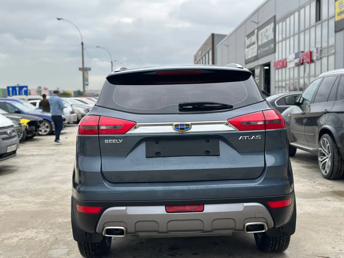 Geely Atlas 2.0 MT (139 л.с.)
