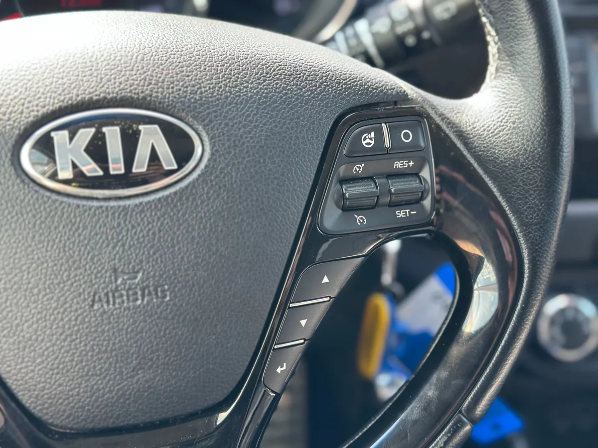 Kia Ceed 1.6 AT (129 л.с.)