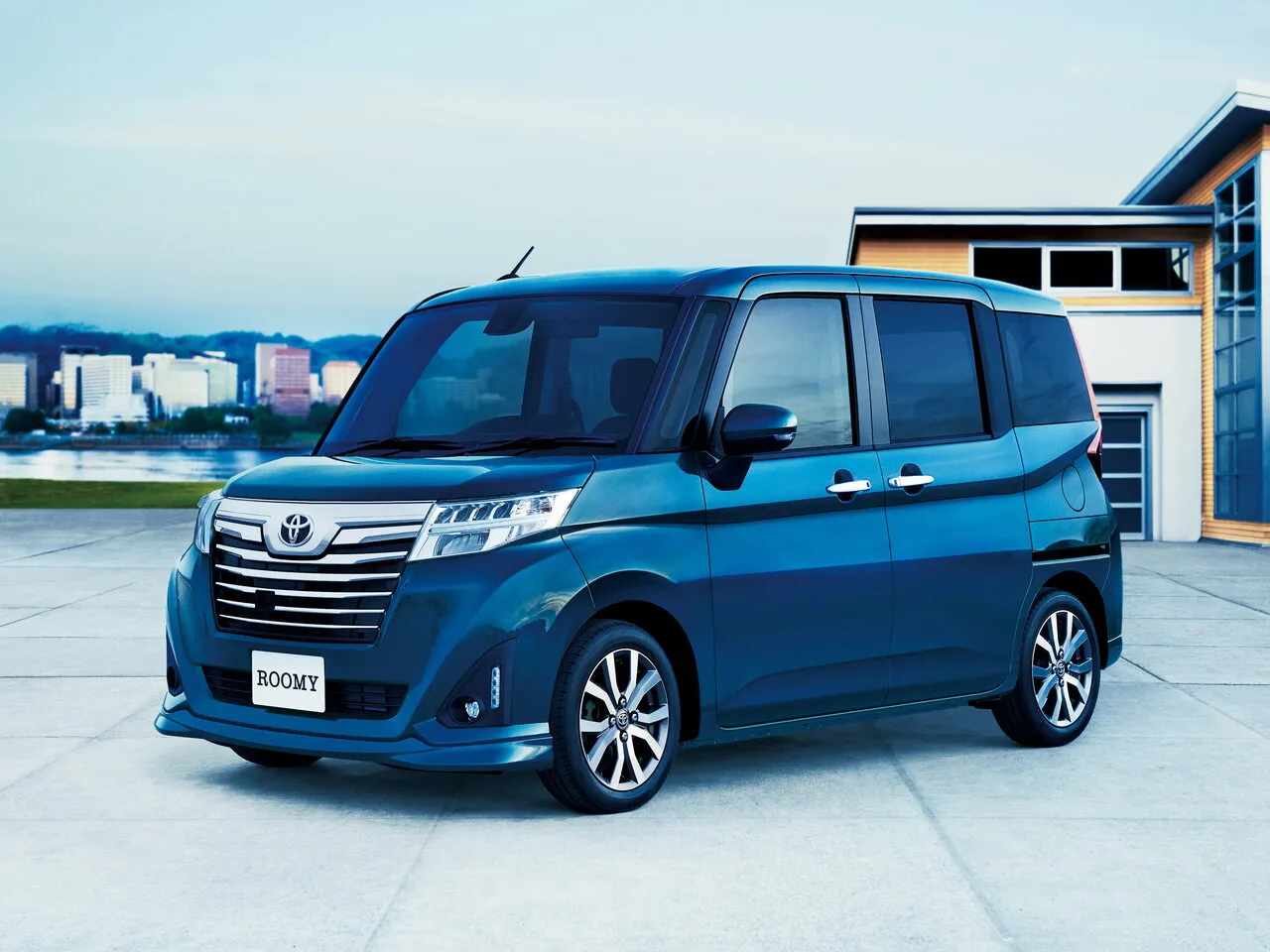 Toyota Roomy 1 CVT FWD (69 л.с.)