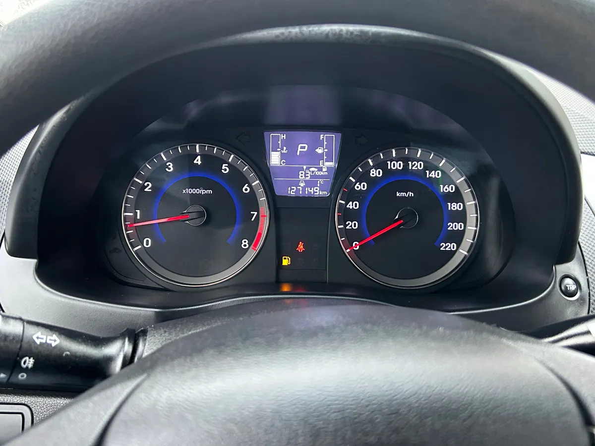 Hyundai Solaris 1.6 AT (123 л.с.), 2016 — фото 7