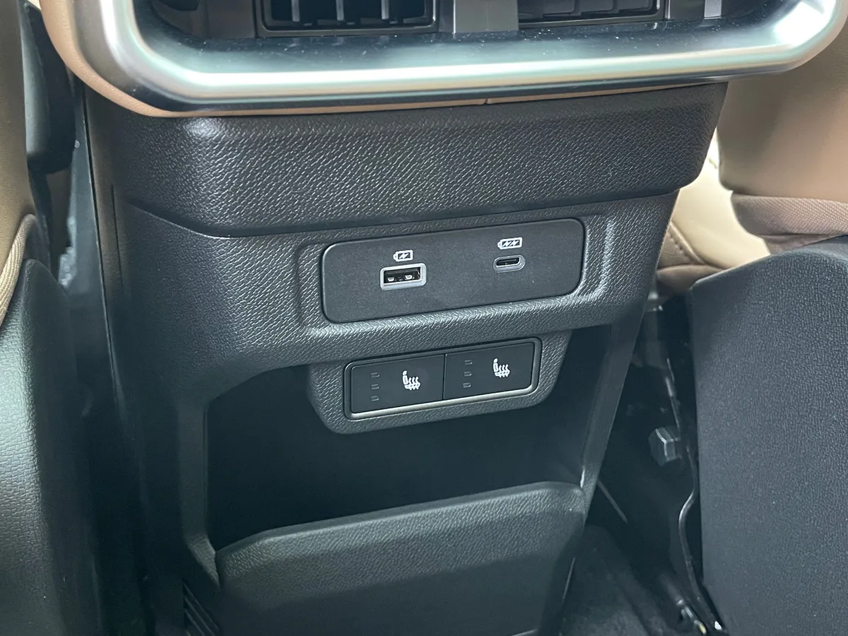 Jetour T2 2.0 AMT 4WD (245 л.с.)