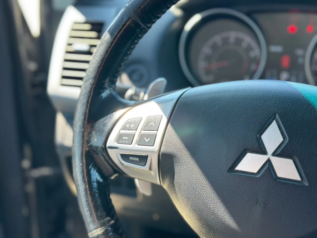 Mitsubishi Outlander 2.4 л, 170 л.с., Бензин, Вариатор, полный привод (4WD)