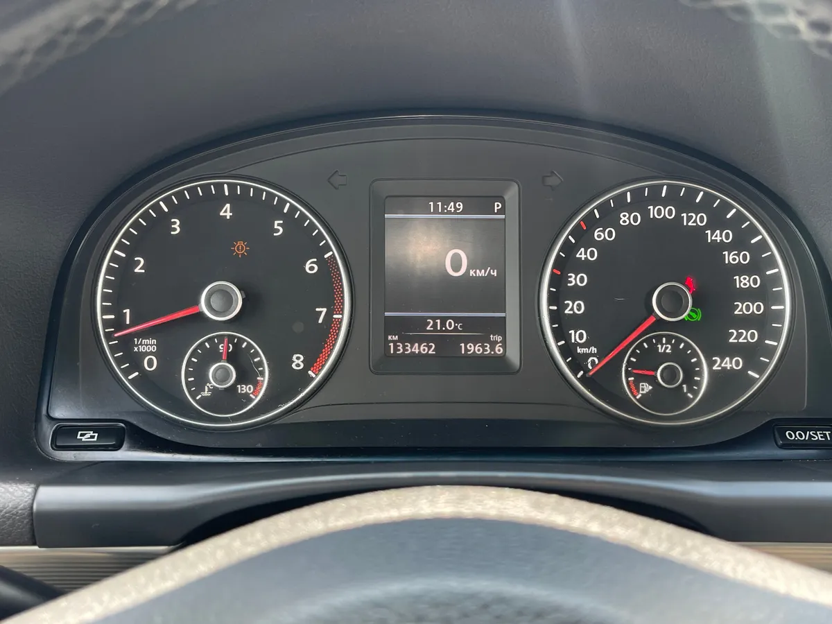 Volkswagen Touran 1.4 TSI DSG (140 л.с.)