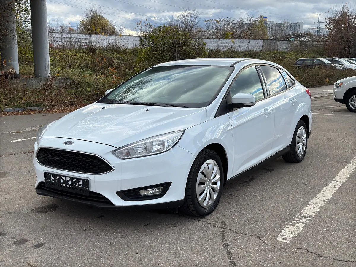 Ford Focus 1.6 Ti-VCT MT (105 л.с.), 2016 — фото 4