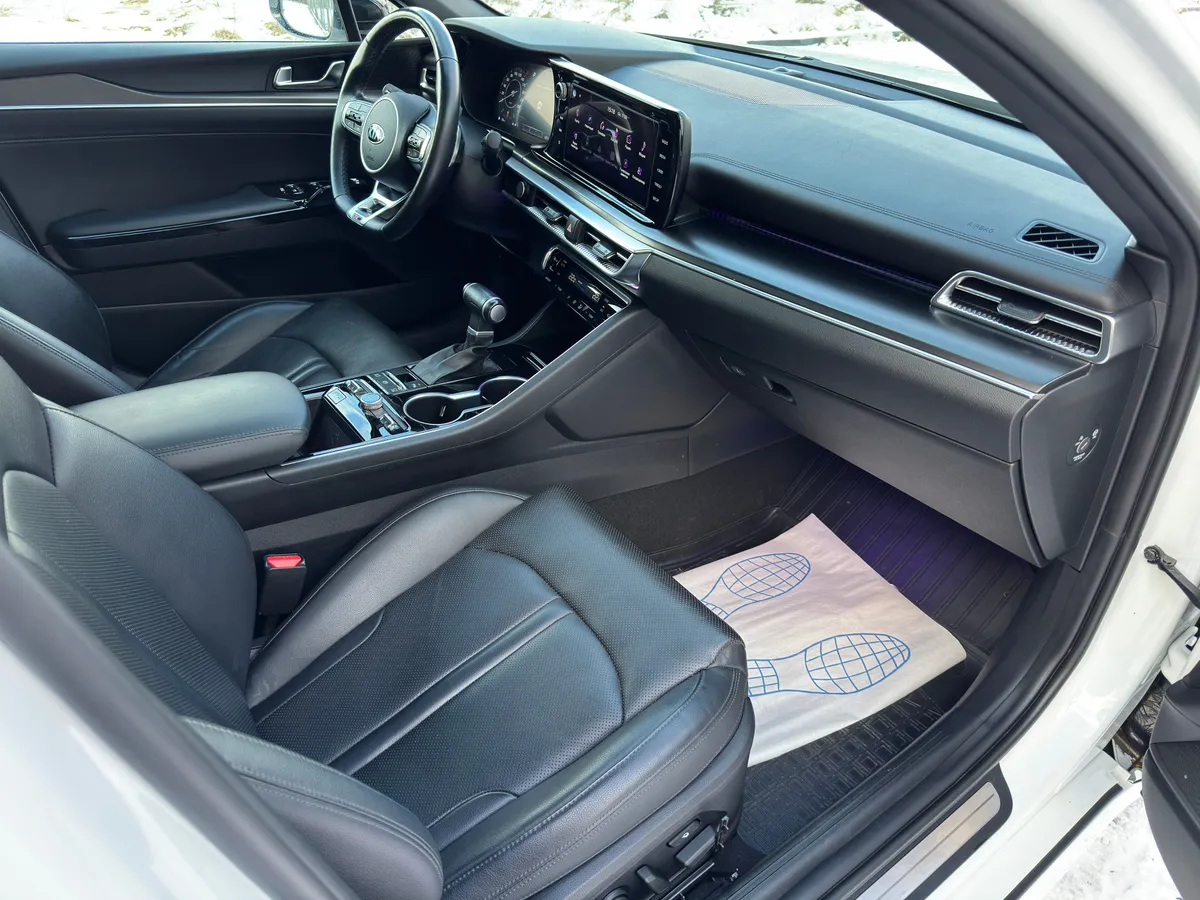 Kia K5 2.5 AT (194 л.с.)