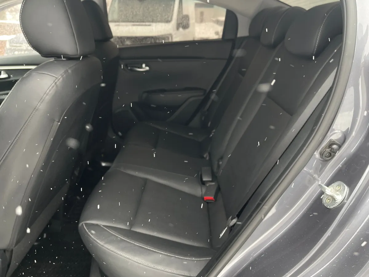 Kia Rio 1.6 AT (123 л.с.)