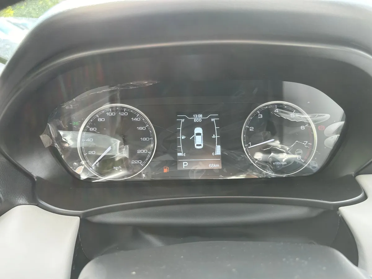 Kaiyi E5 1.5 CVT (147 л.с.)