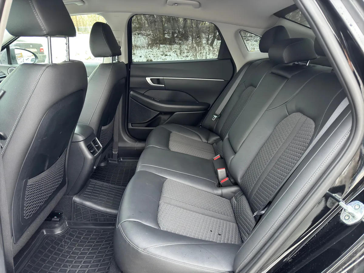 Hyundai Sonata 2.0 AT (150 л.с.)