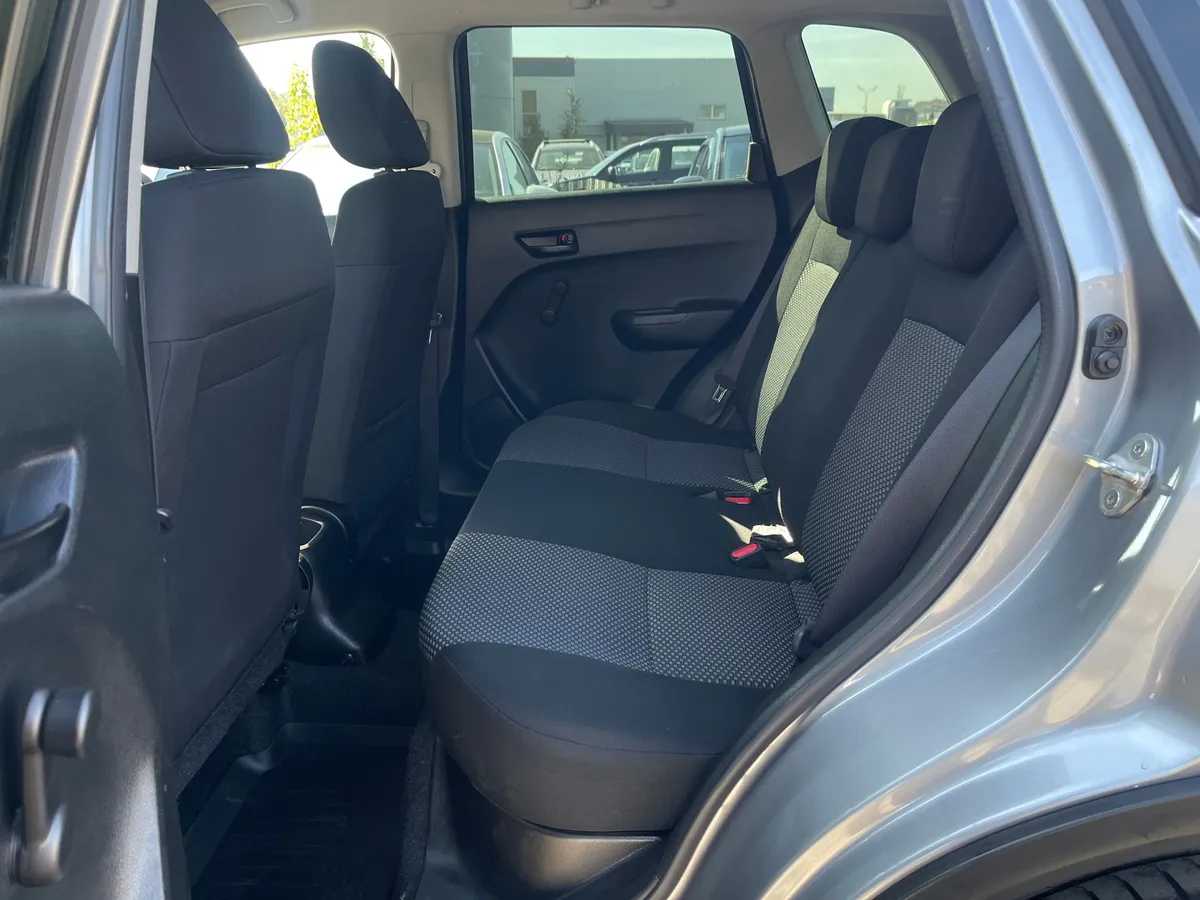 Suzuki Vitara 1.6 MT (117 л.с.), 2015 — фото 13