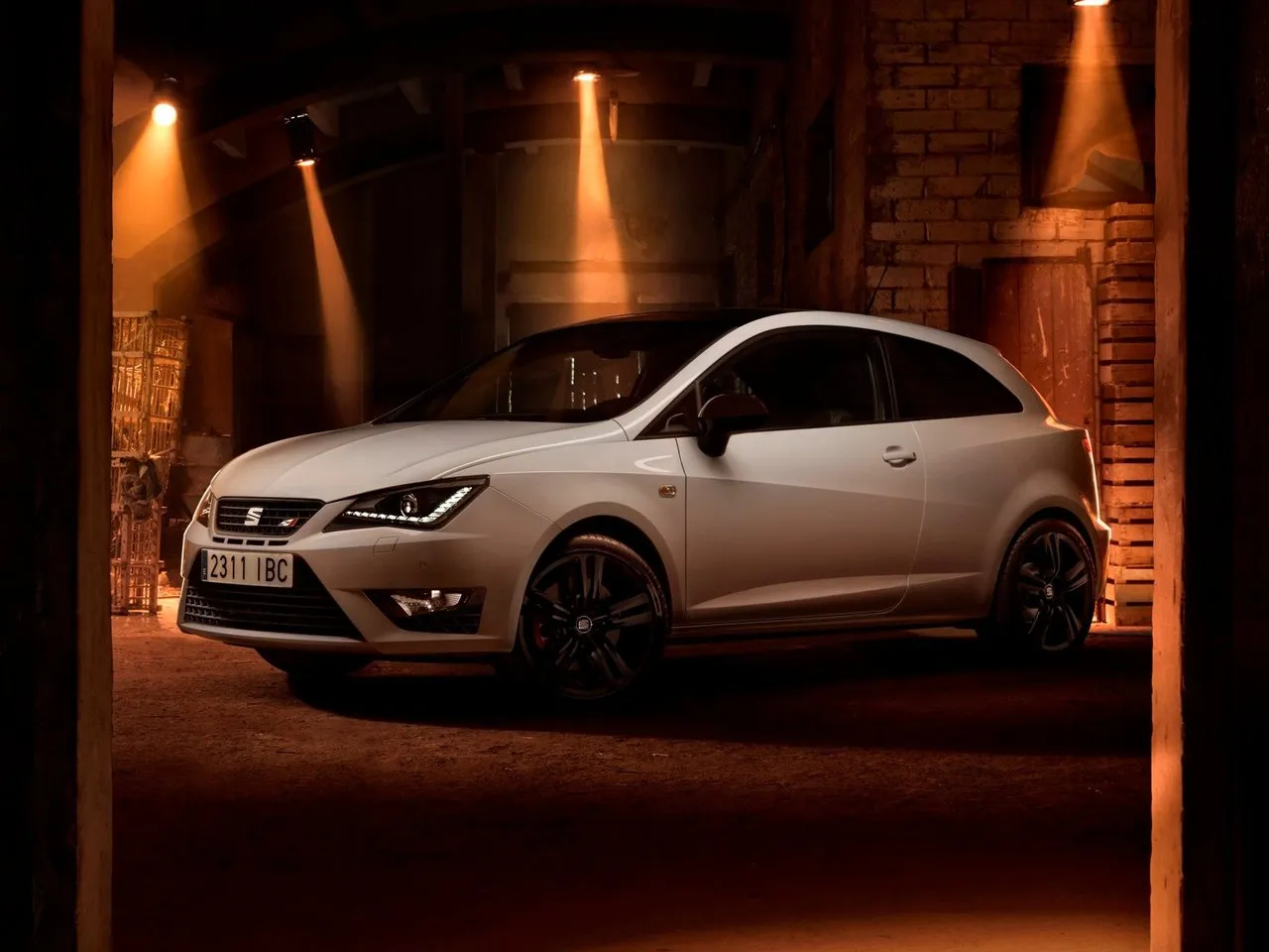 SEAT Ibiza Cupra 1.8 AMT FWD (192 л.с.)