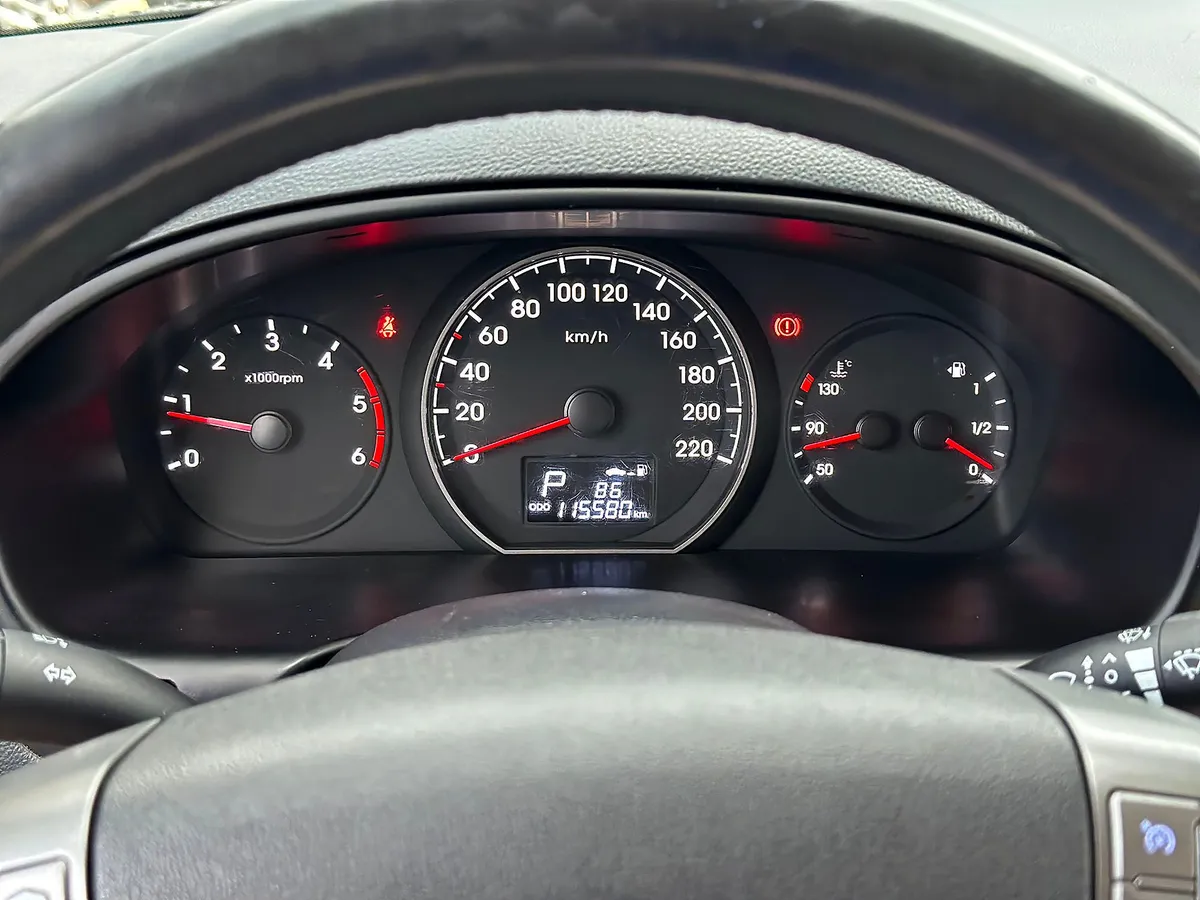 Hyundai H-1 2.5 AT (170 л.с.)