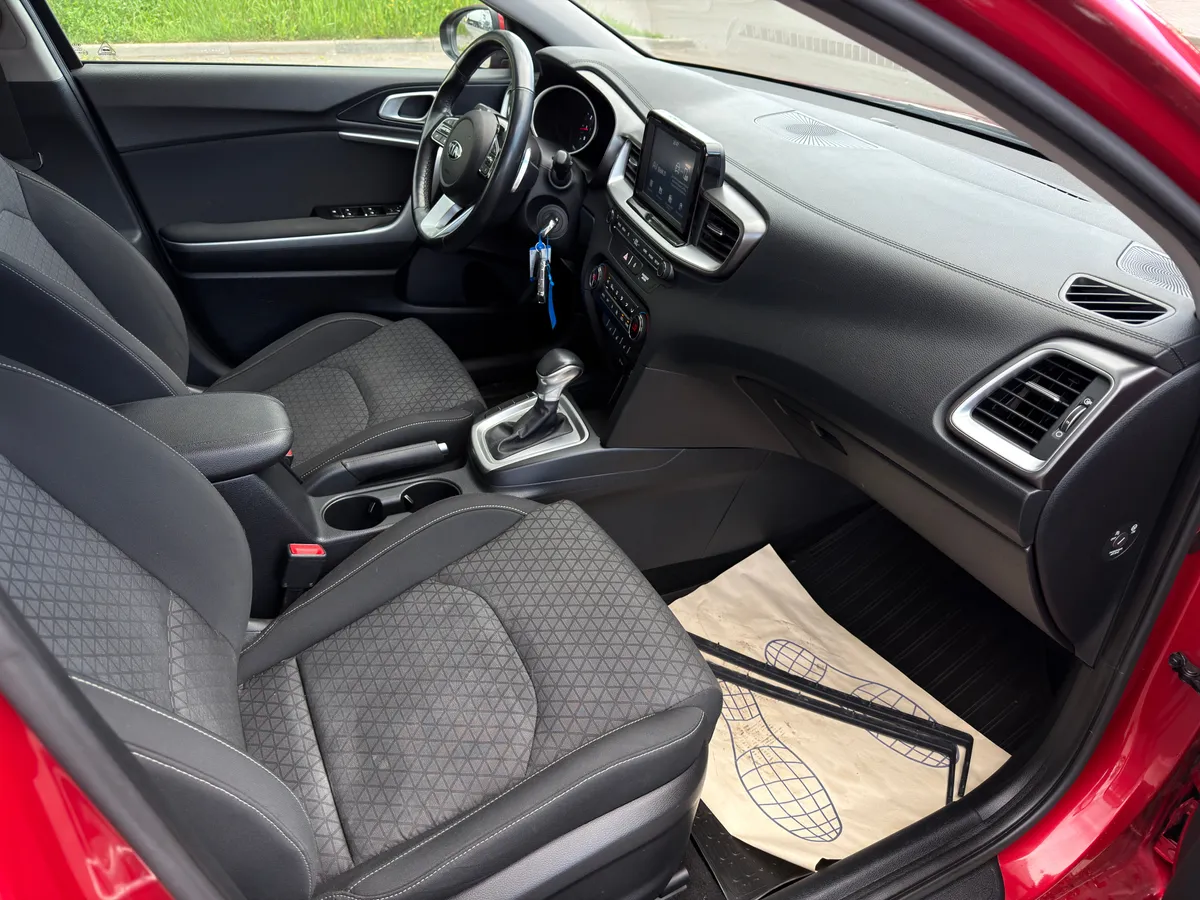 Kia Ceed 1.6 AT (128 л.с.)