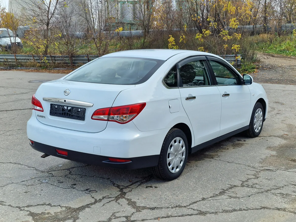 Nissan Almera 1.6 MT (102 л.с.)