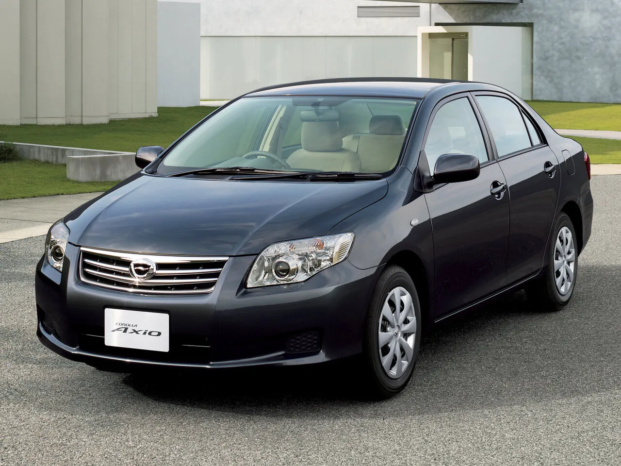 Toyota Corolla 1.8 CVT 4WD (133 л.с.)