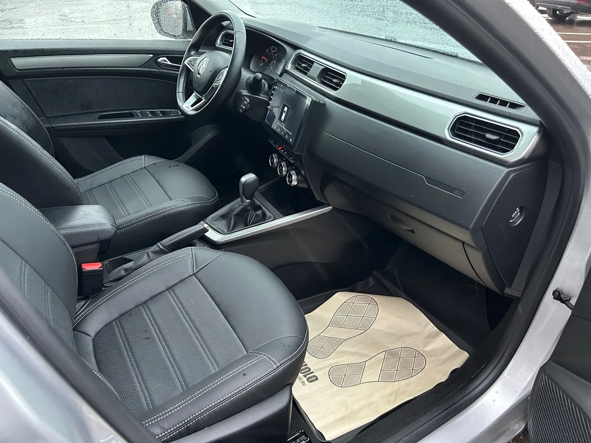 Renault Arkana 1.6 CVT (114 л.с.)