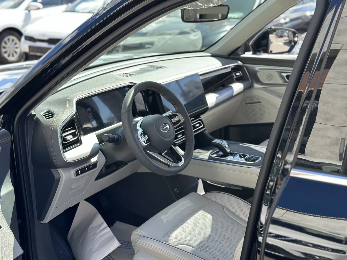 GAC Trumpchi GS8 2.0 AT 4WD (252 л.с.)