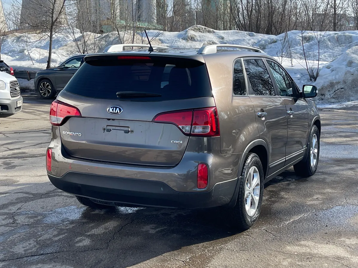 Kia Sorento 2.2 TD AT 4WD (197 л.с.)