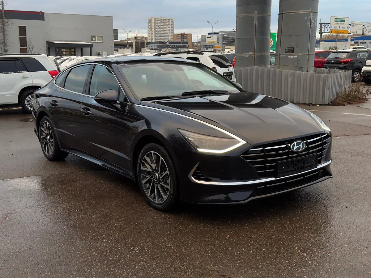 картинка Hyundai Sonata 2.5 (180 л.с.) бензин, АКПП, передний привод от galaxy-auto