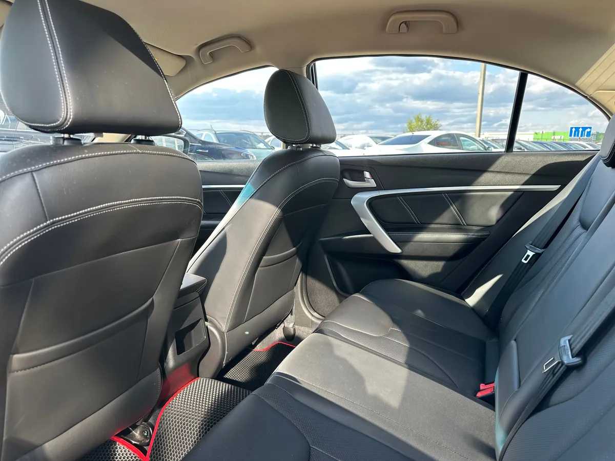 Geely Emgrand 7 1.8 CVT (129 л.с.)